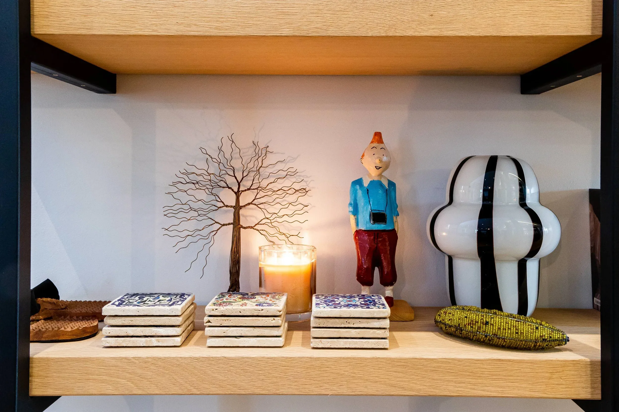 Art and objects, the town apartment at Rozenhof Villas (25 of 33)