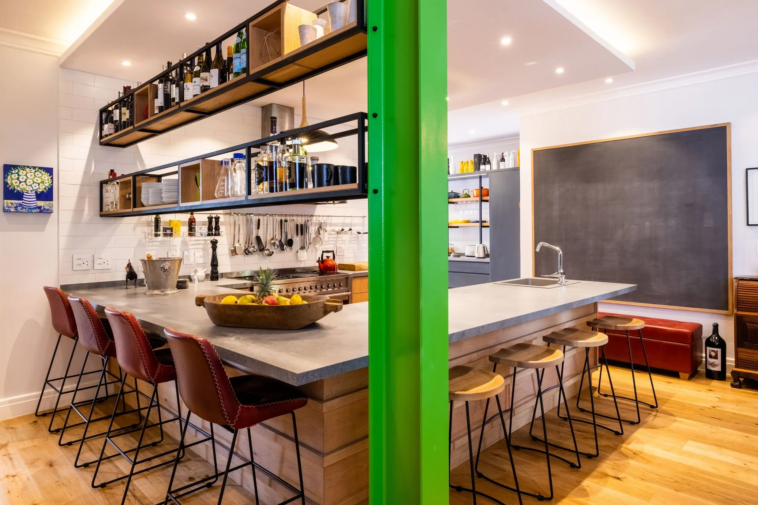 The kitchen and dining space at Rozenhof Villas