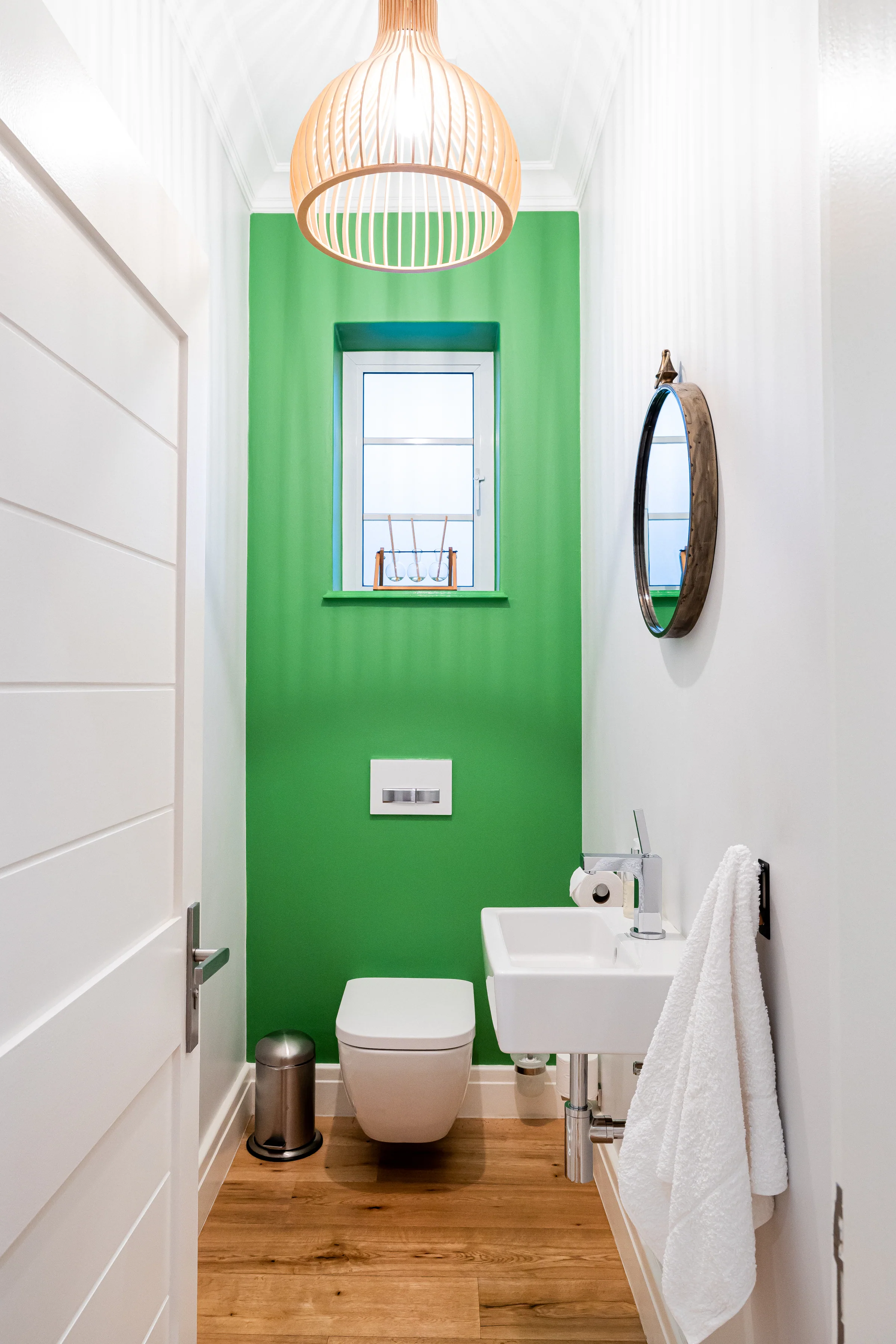 The guest cloakroom, in the villa's own green