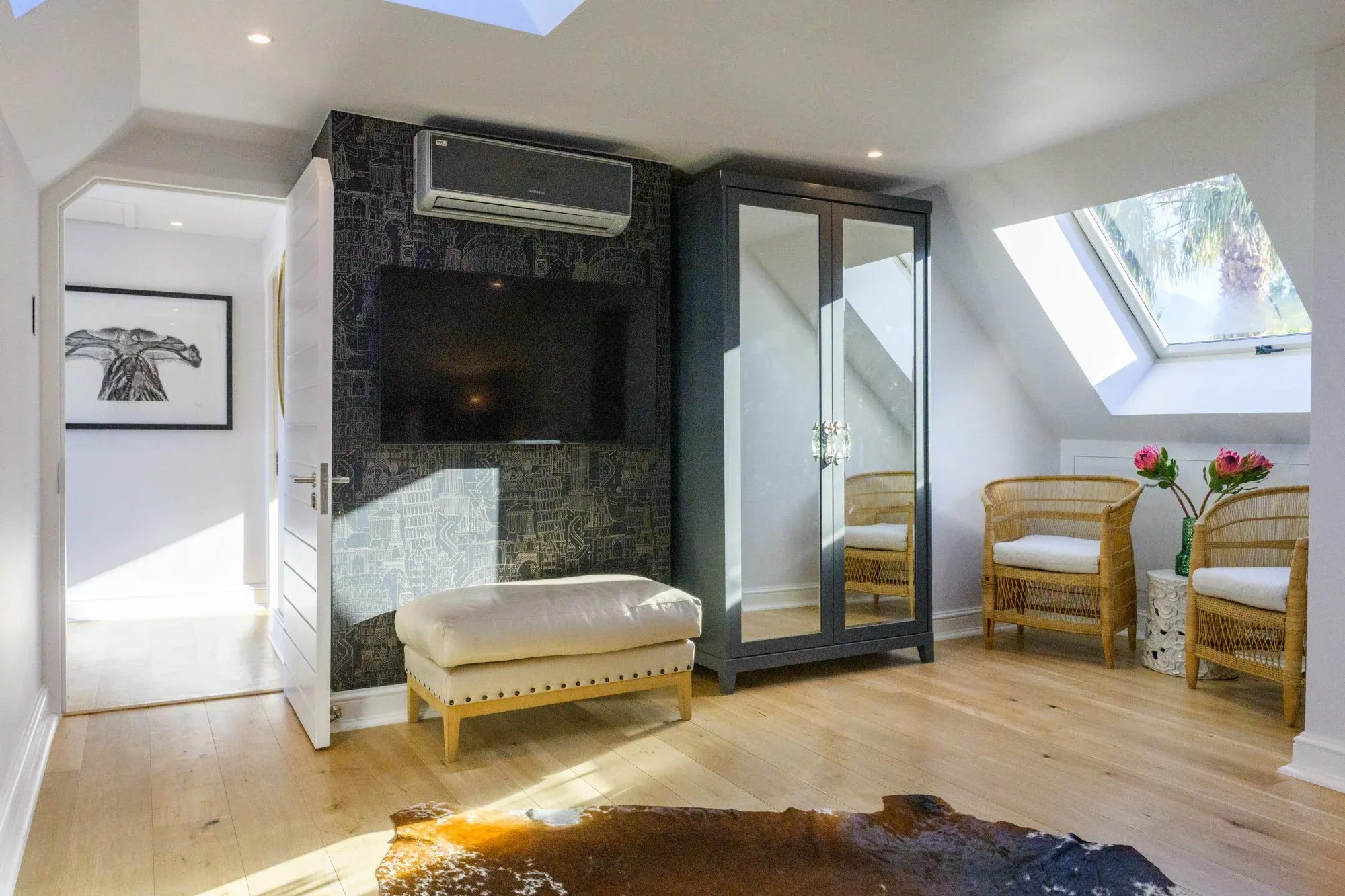 The bedrooms, the loft apartment at Rozenhof Villas (14 of 32)